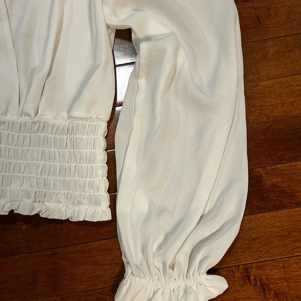 White Long Sleeve Blouse - Picture 7 of 7
